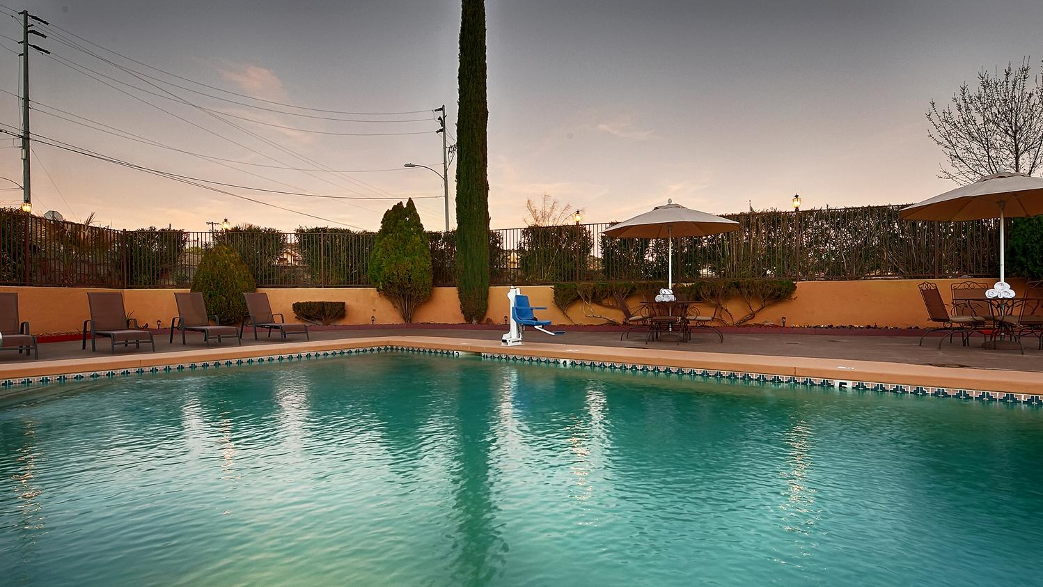 Best Western Copper Hills Inn Globe Extérieur photo